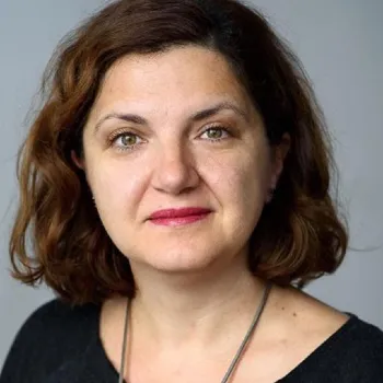 Raluca Prună picture